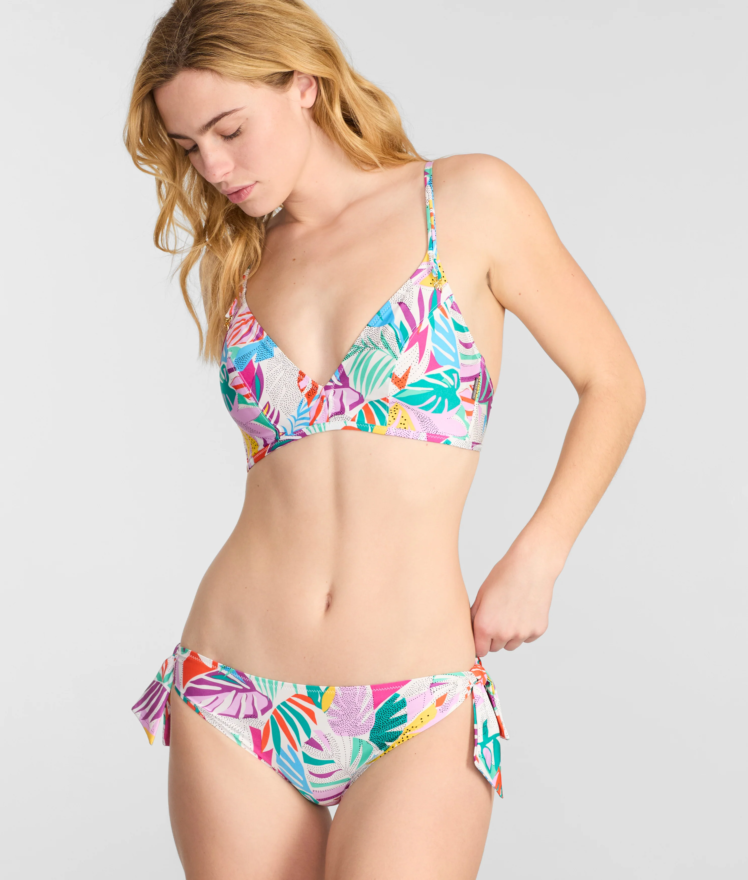 Follow The Sun Lynn Bikini Bottom