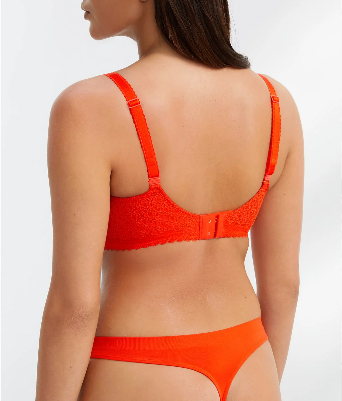 The Demi T-Shirt Bra - Image 20