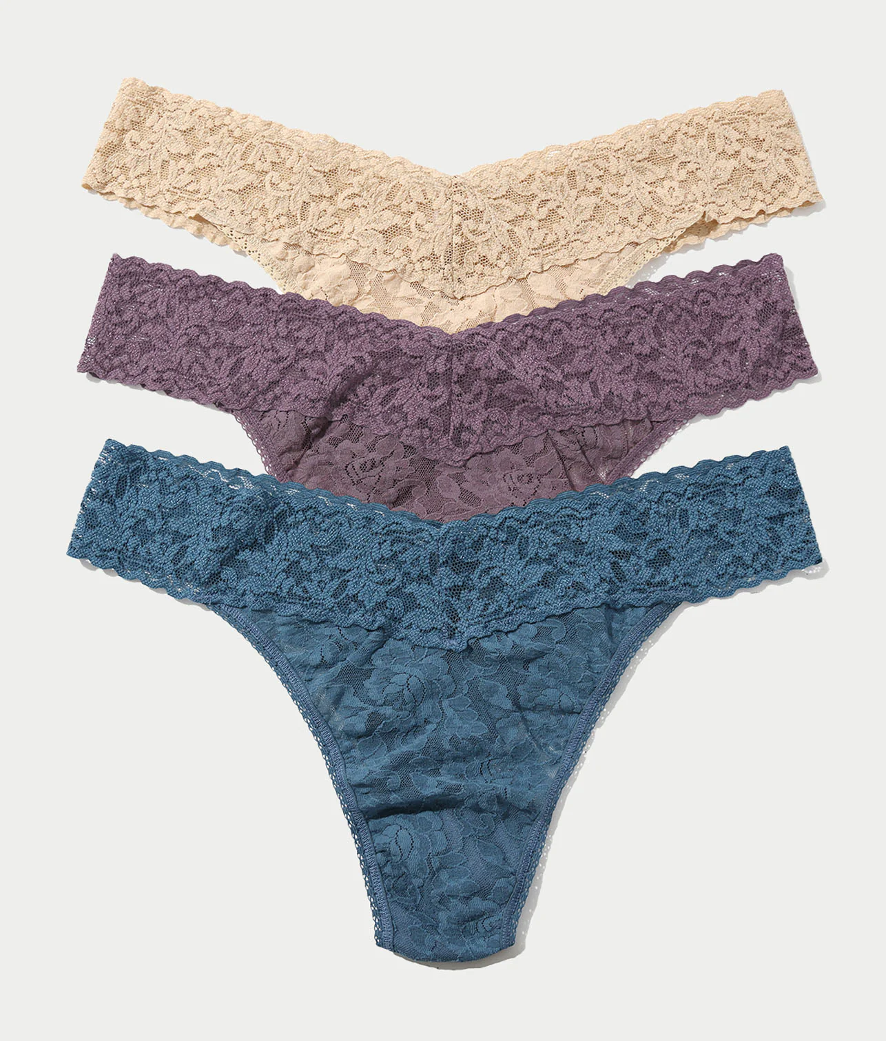 Signature Lace Original Rise Thong Fashion 3-Pack - Image 7