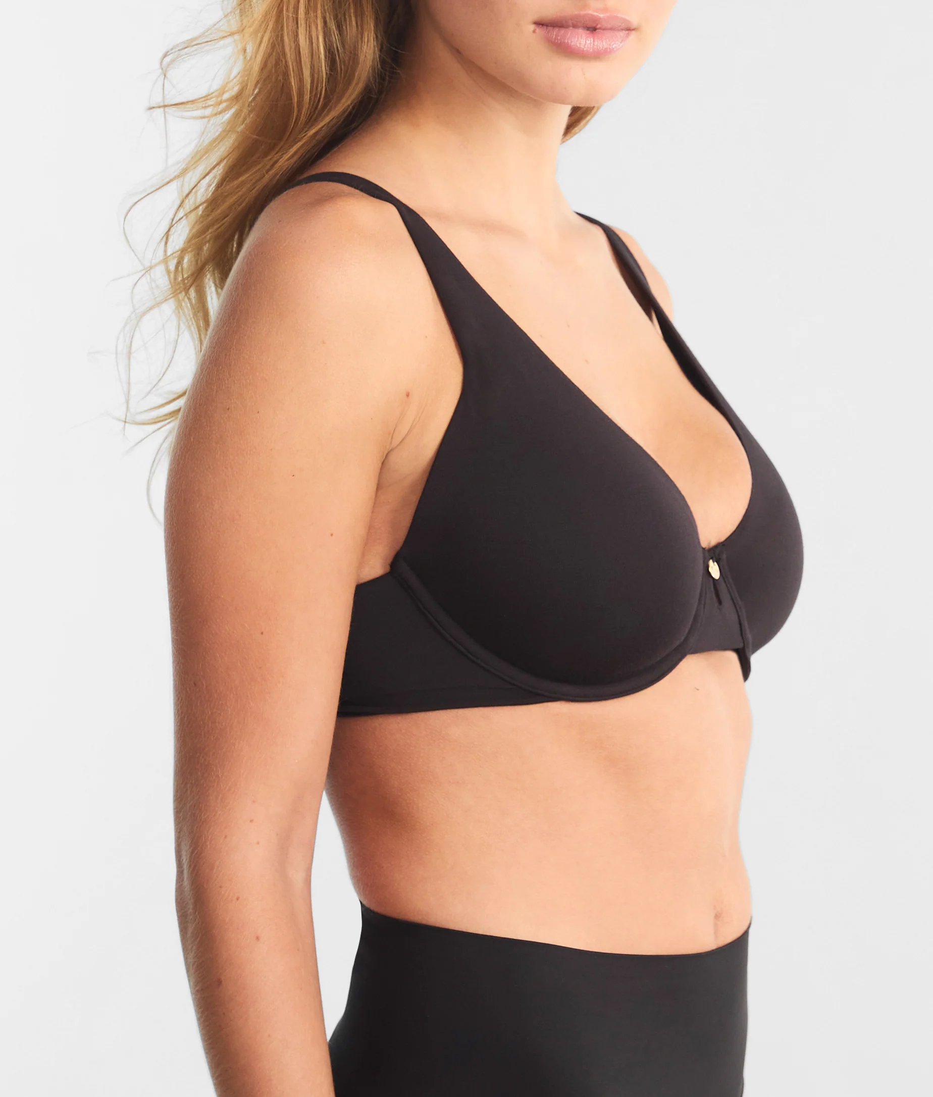 Luxe Essentials High Apex Bra - Image 21