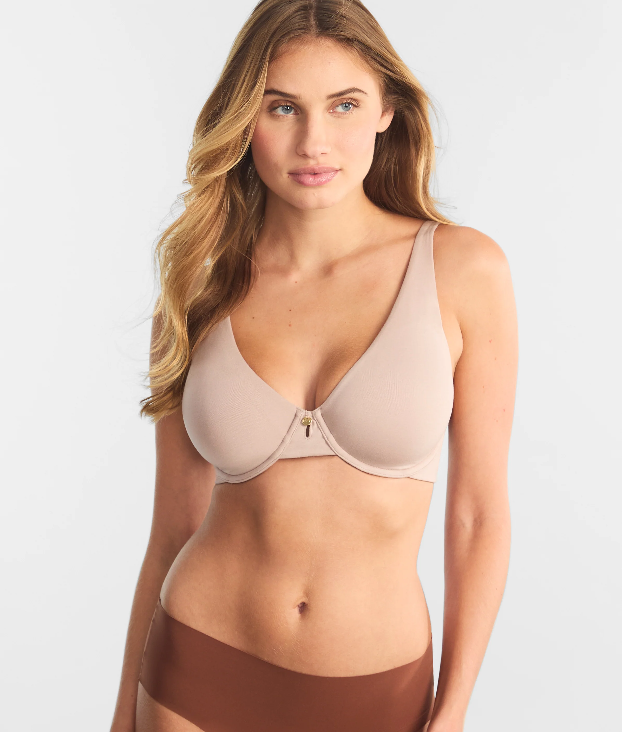 Luxe Essentials High Apex Bra - Image 7