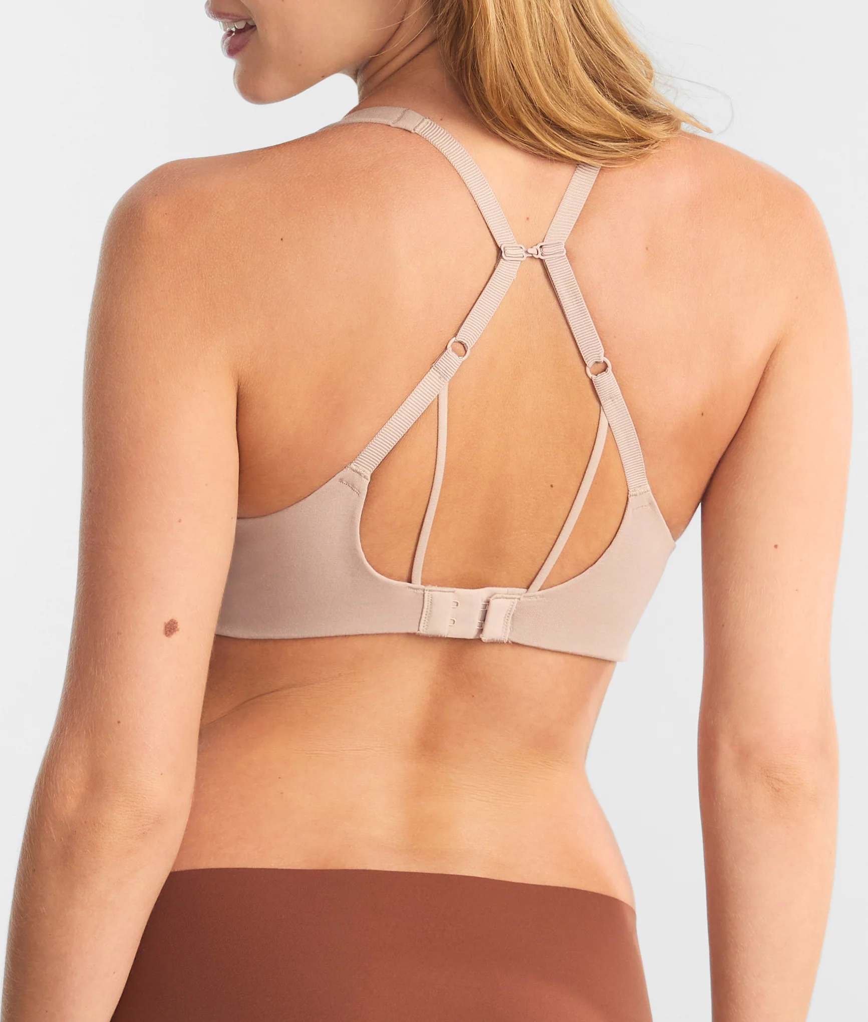 Luxe Essentials High Apex Bra - Image 8