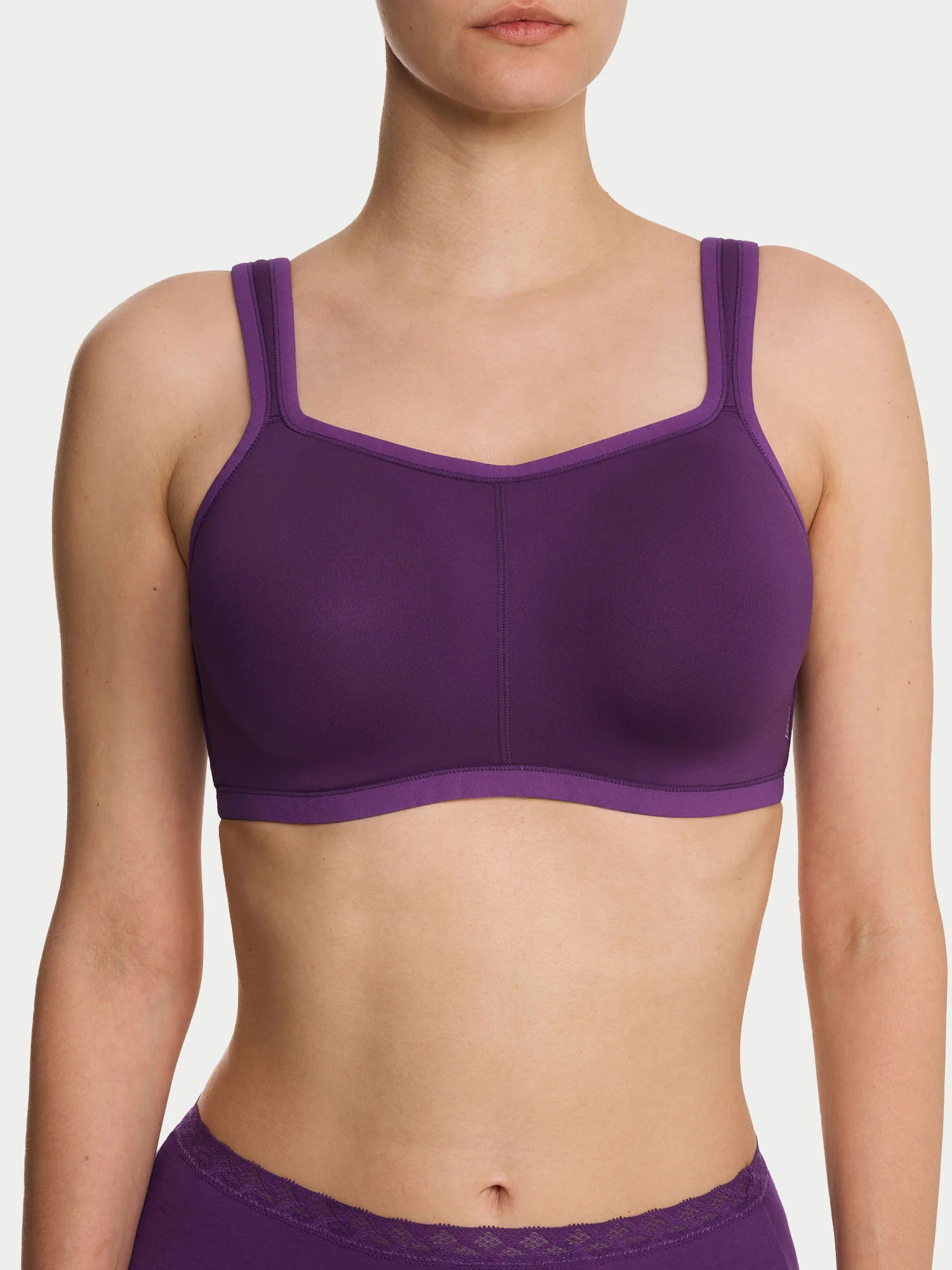 Yogi Underwire Sports Bra - Image 5