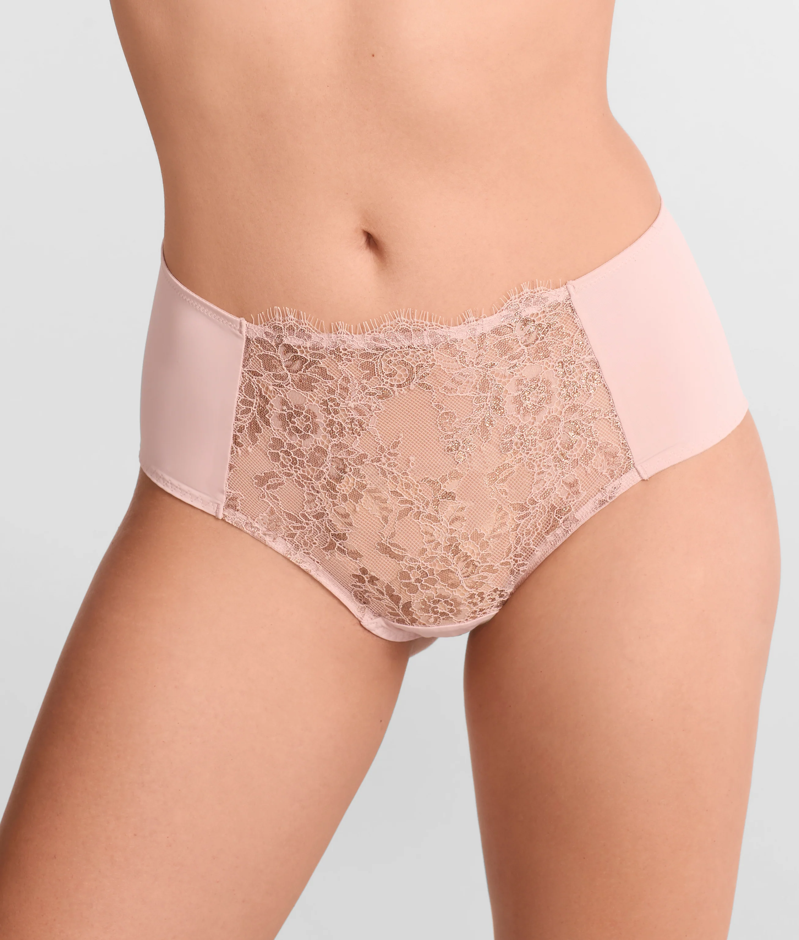 Entice Brief - Image 3