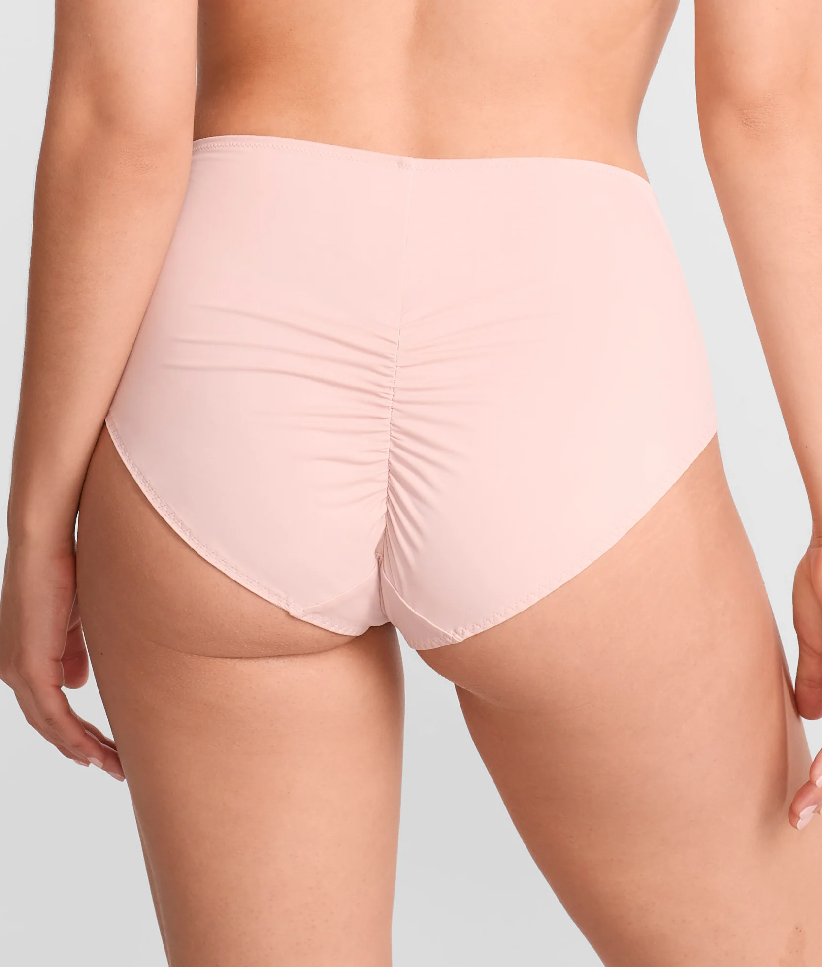 Entice Brief - Image 4