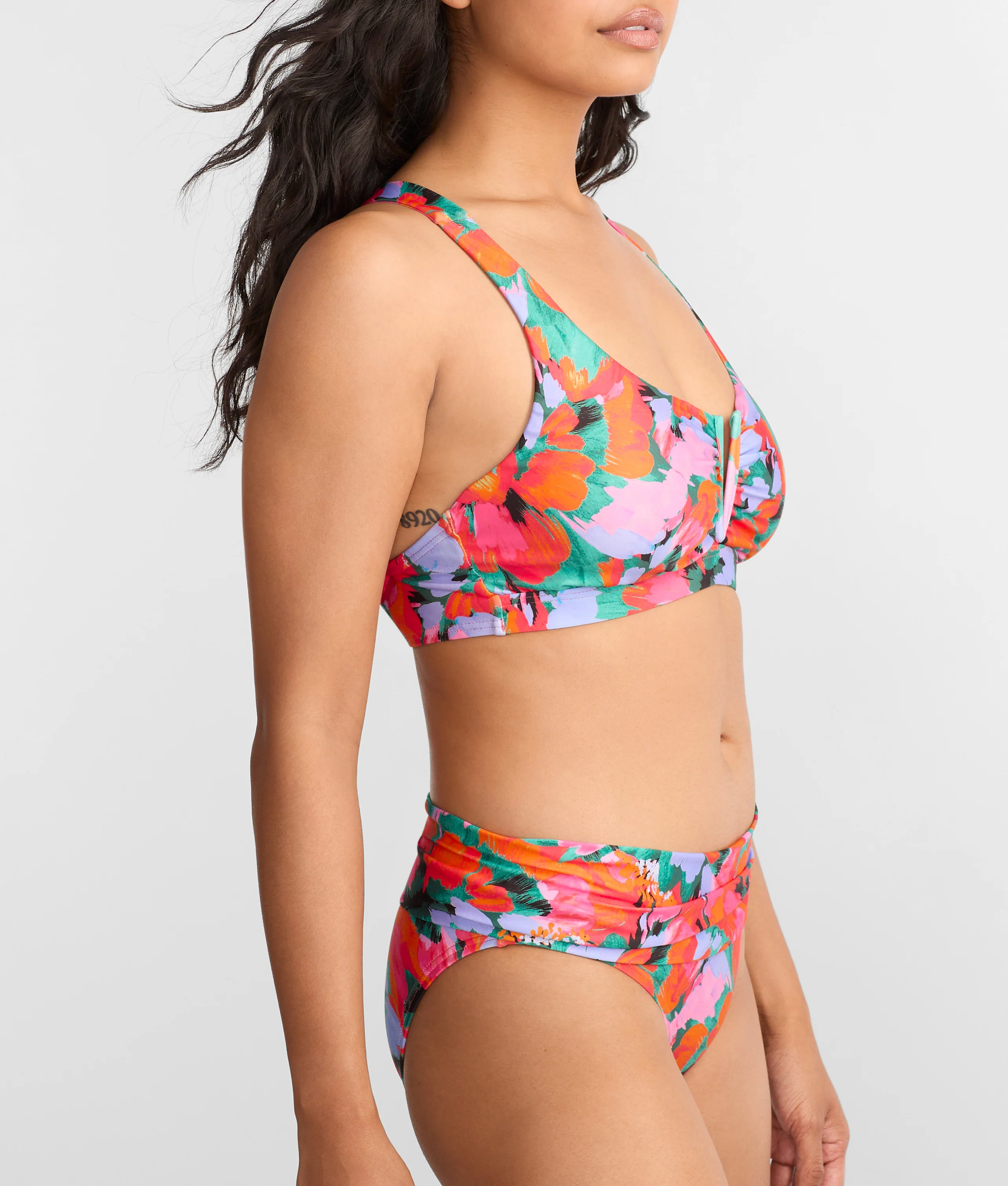Vienna V-Wire Bikini Top - Image 54