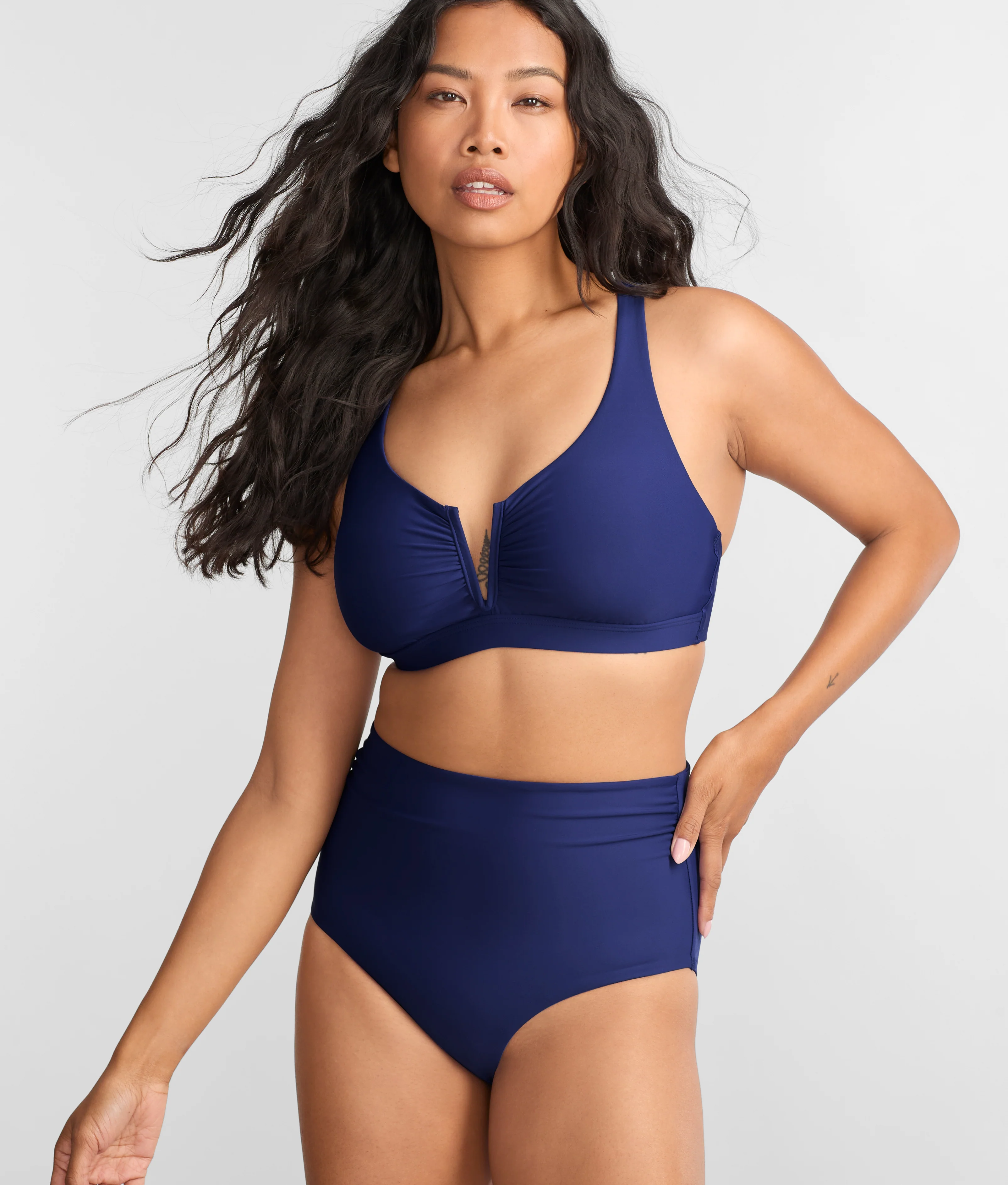 Vienna V-Wire Bikini Top - Image 8