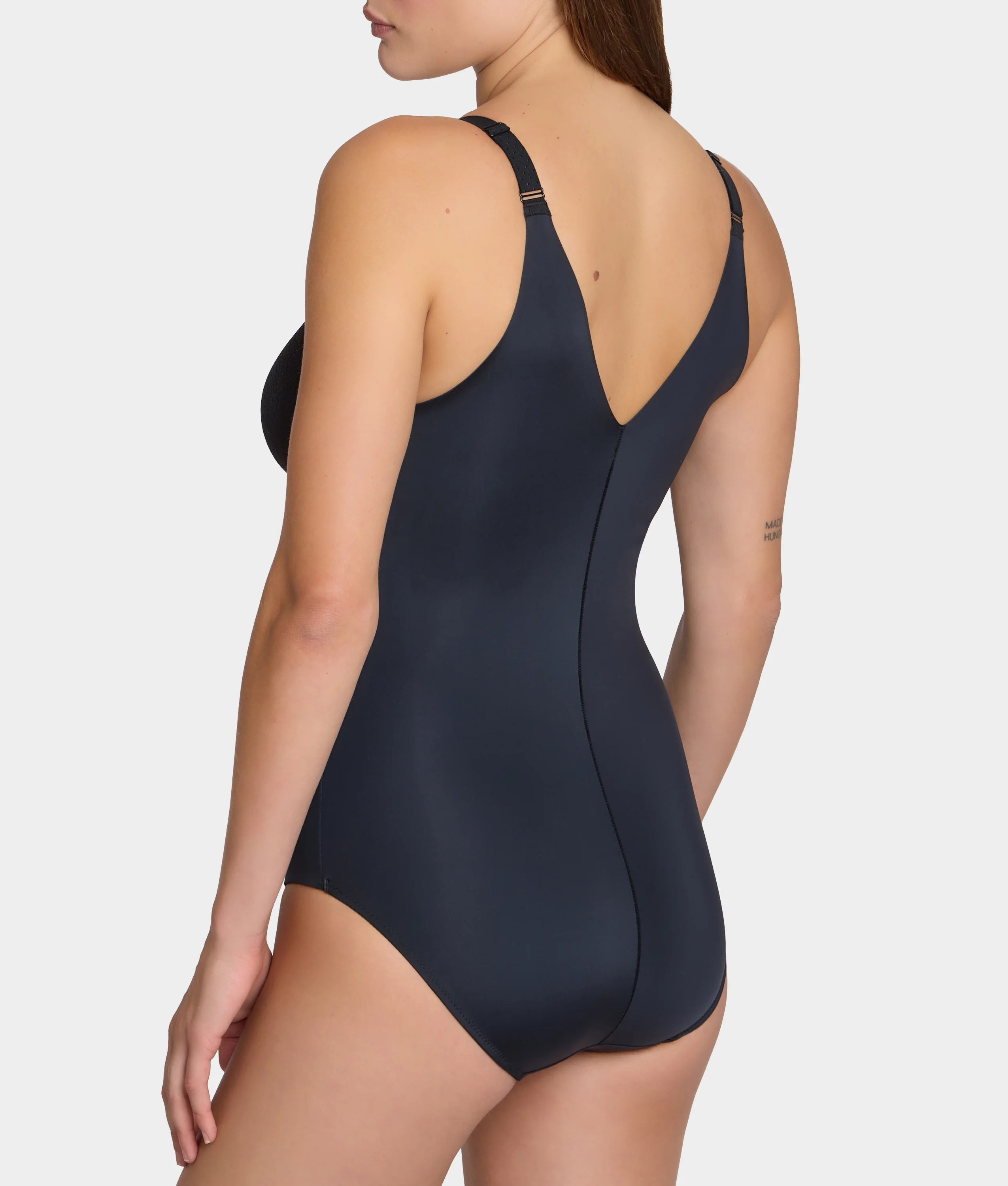 Back Appeal™ Firm Control Shaping Bodysuit - Image 6