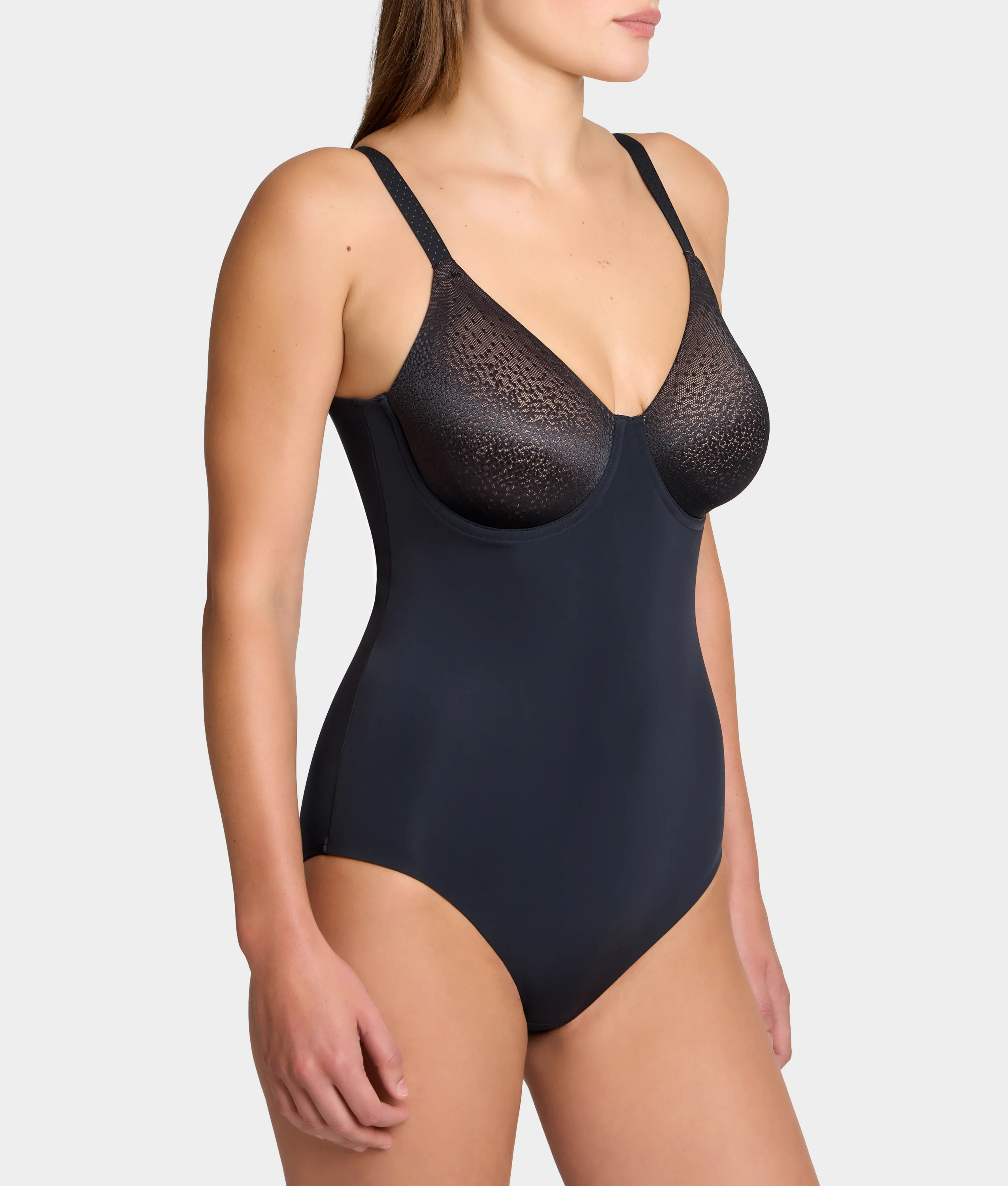 Back Appeal™ Firm Control Shaping Bodysuit - Image 7