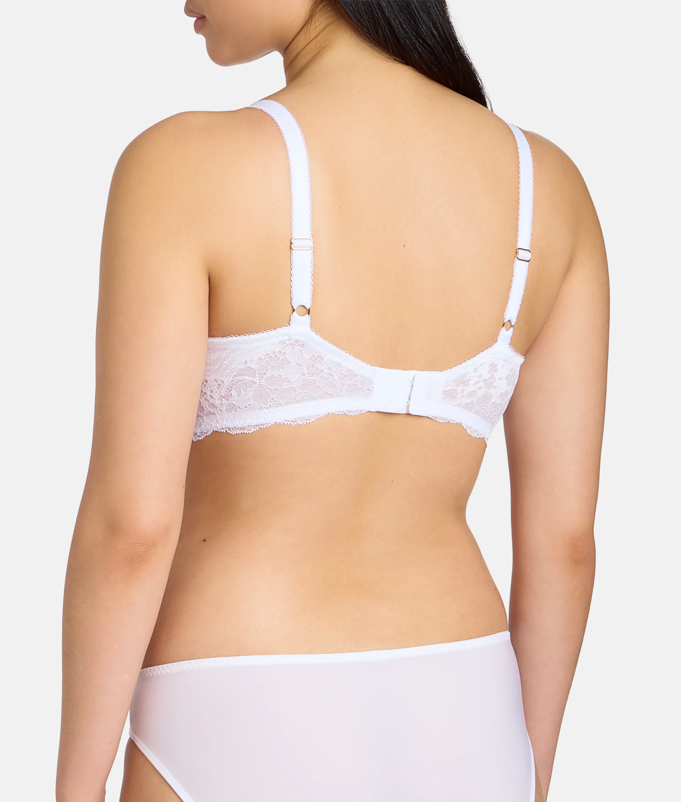 Modern Affair Plunge Bra - Image 23