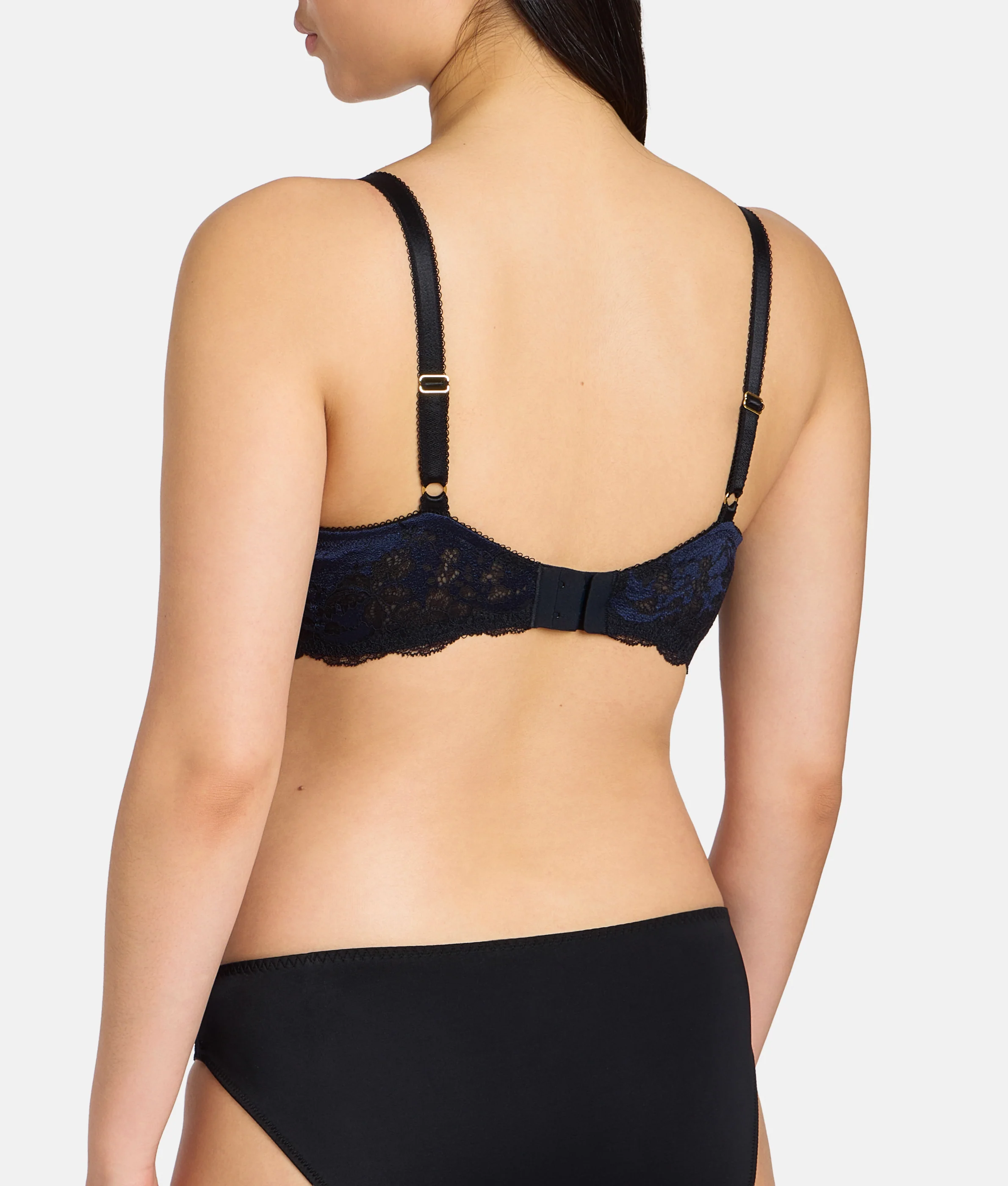 Modern Affair Plunge Bra - Image 9